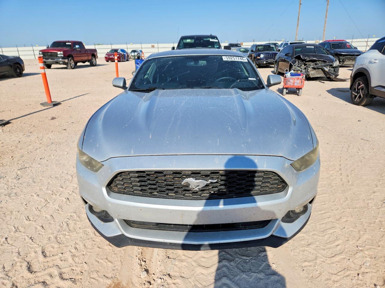 2016 Ford Mustang - zdjęcie 5