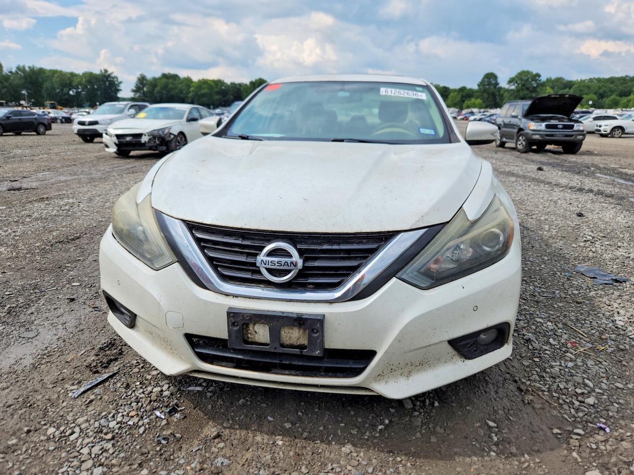 2016 Niss Altima - zdjęcie 5