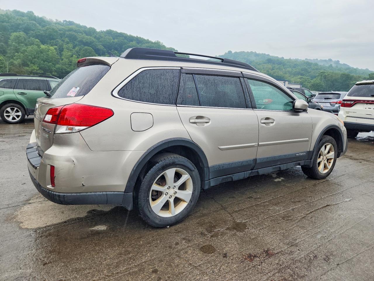 2014 Subaru Outback 2.5I Premium - zdjęcie 3