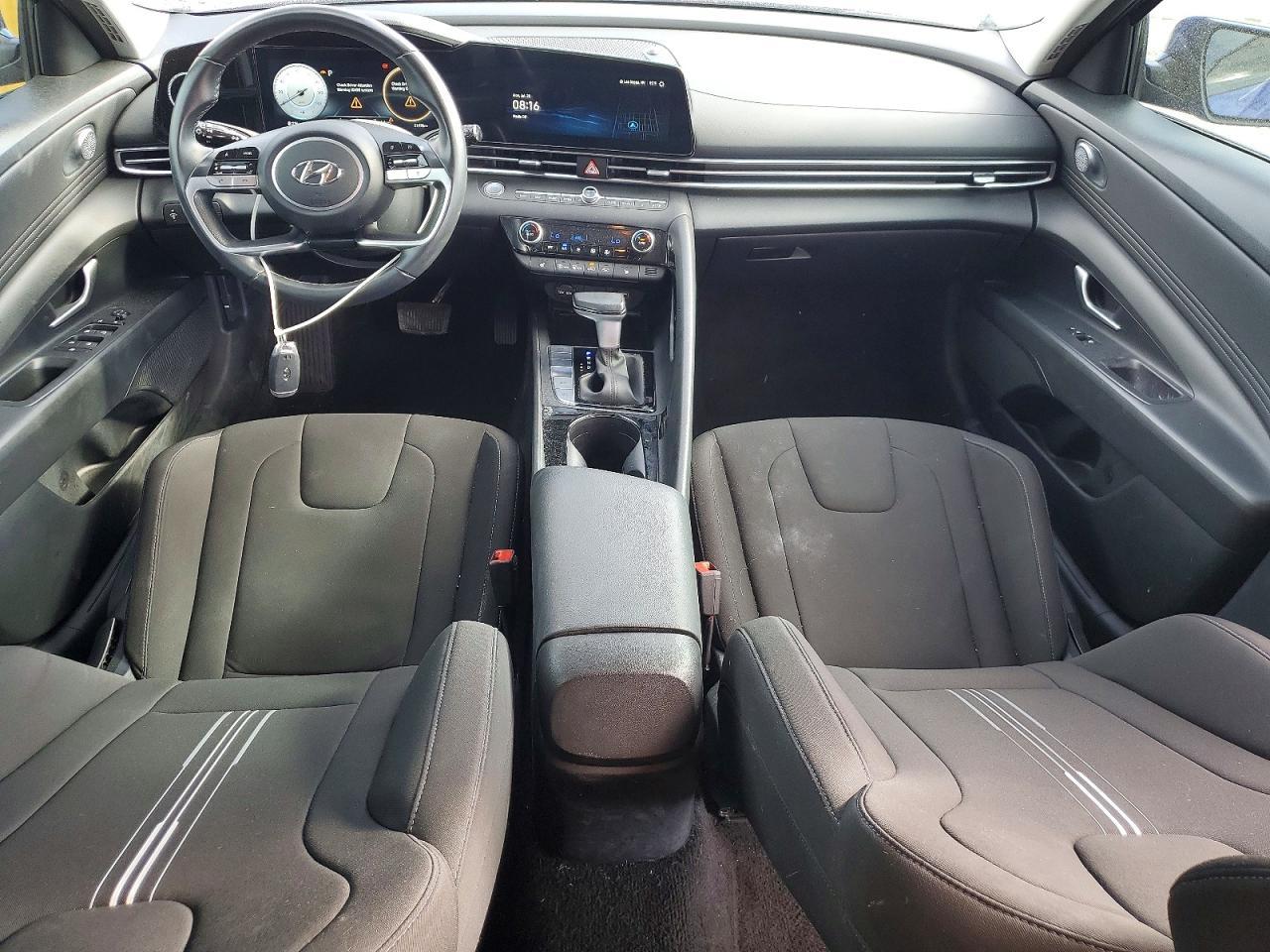 2023 Hyundai Elantra Sel - zdjęcie 8