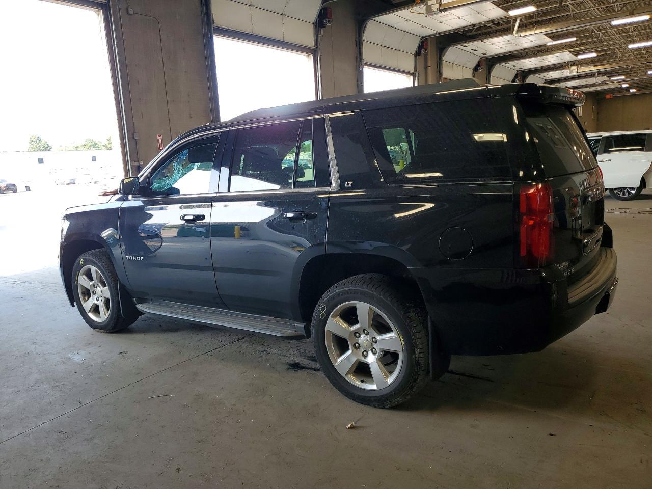 2015 Chevrolet Tahoe K1500 Lt - zdjęcie 2