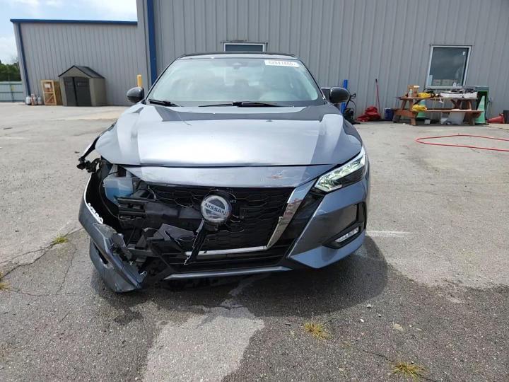 2021 Nissan Sentra Sr - zdjęcie 14
