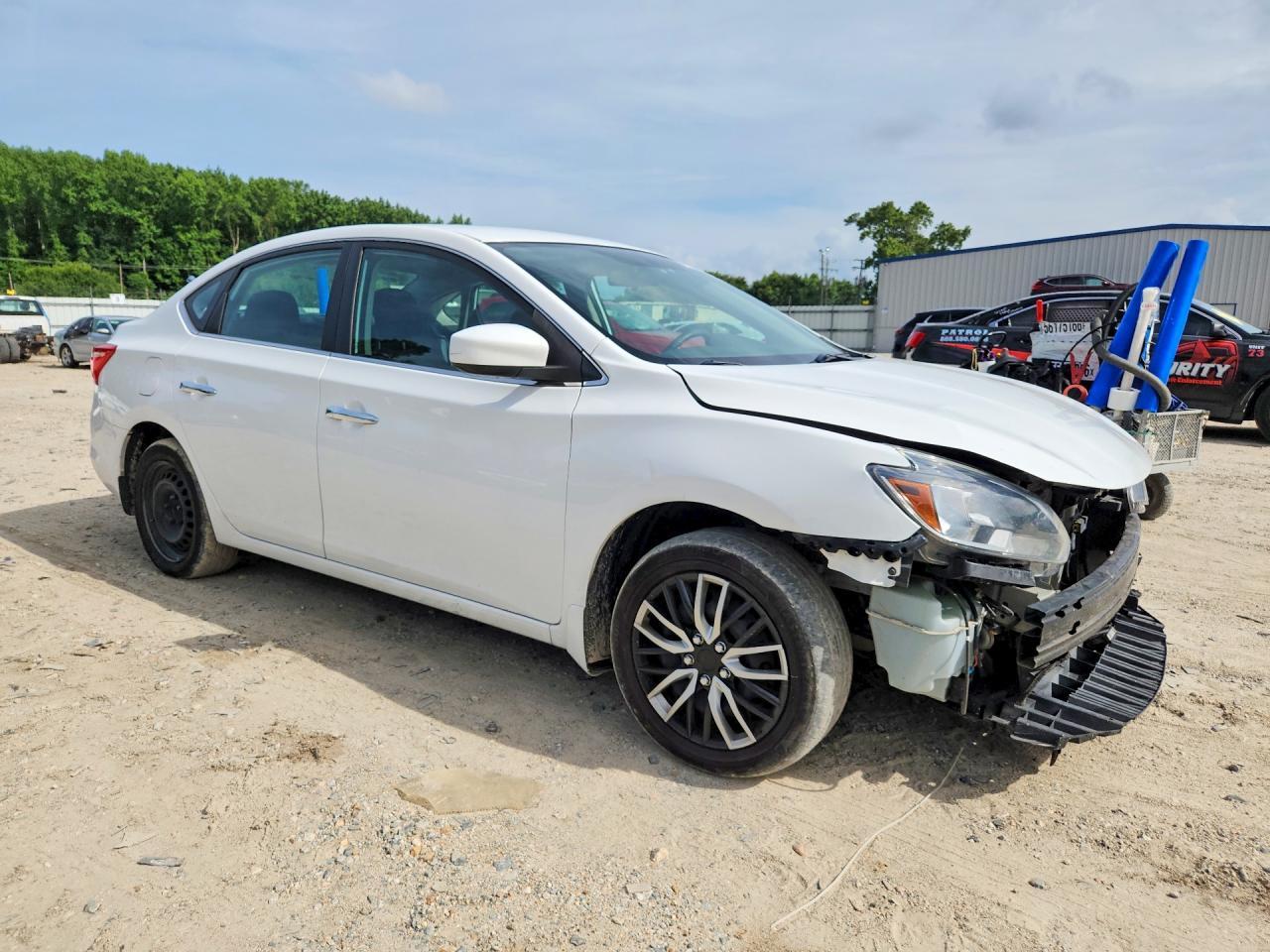2019 Nissan Sentra S - zdjęcie 4