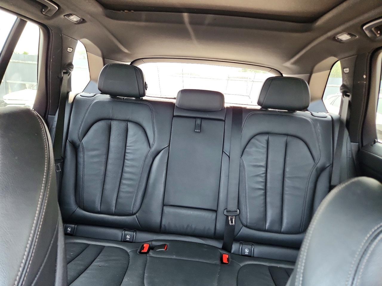2019 BMW X5 xDrive40I - zdjęcie 10