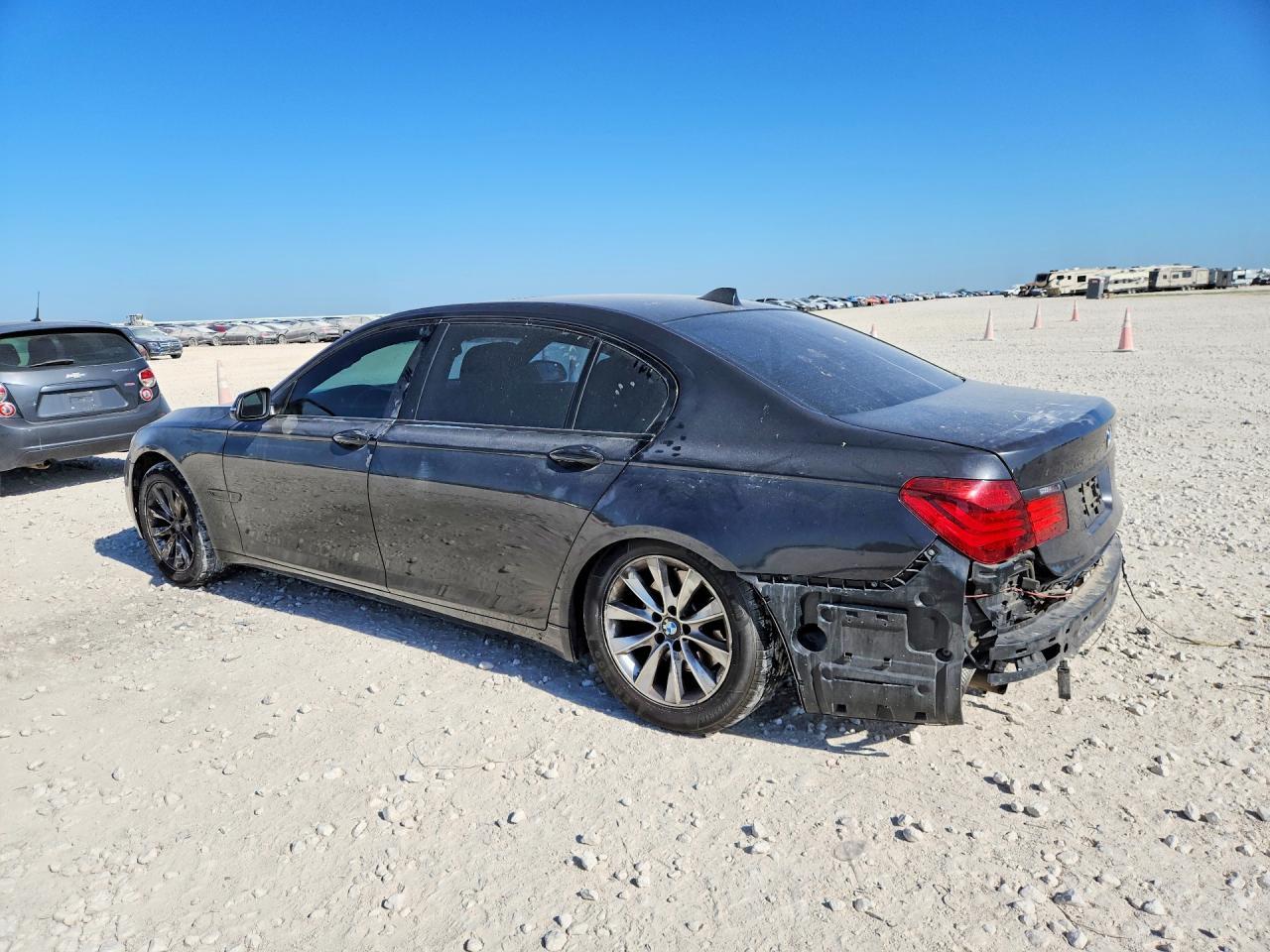 2014 BMW 740 Lxi - zdjęcie 2