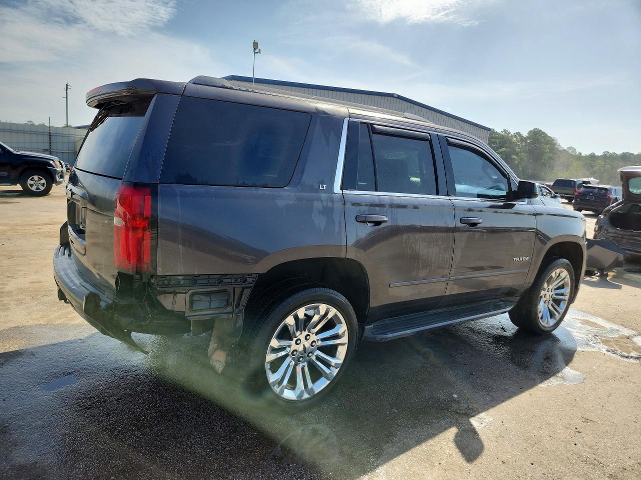 2015 Chevrolet Tahoe C1500 Lt - zdjęcie 3