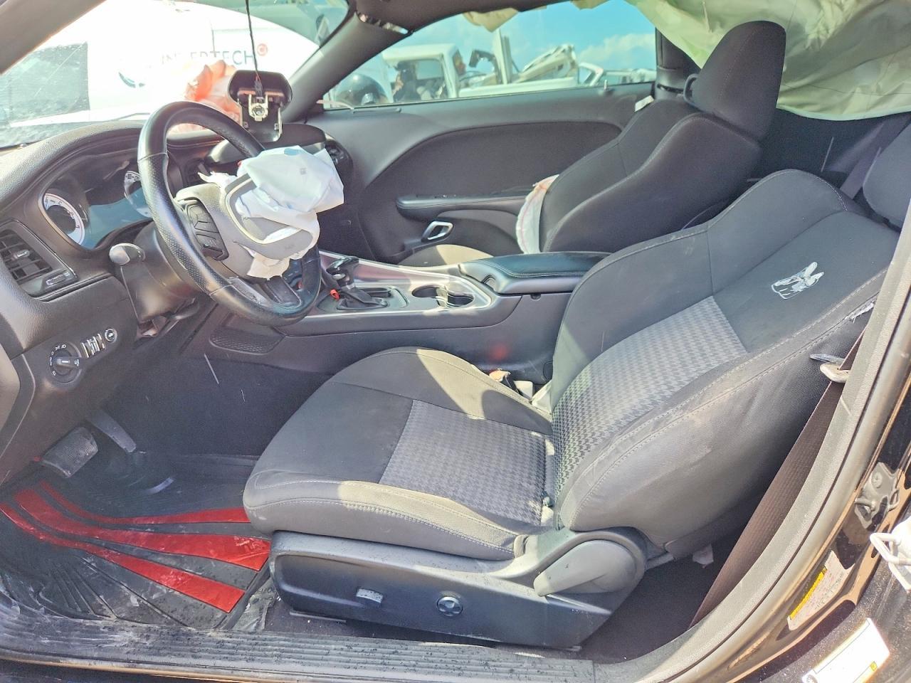 2019 Dodge Challenger R - zdjęcie 7
