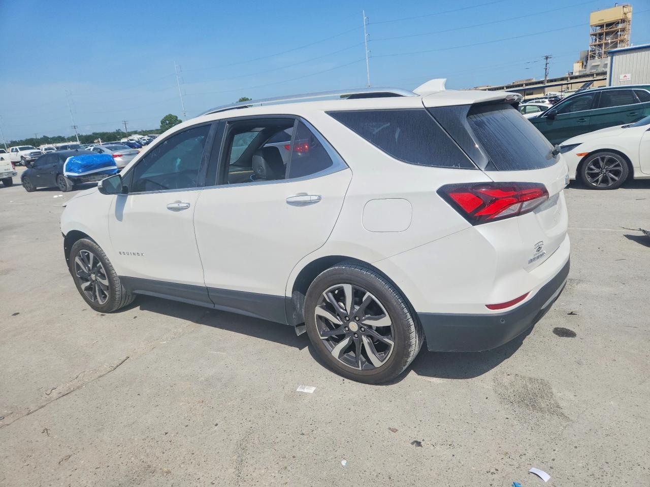 2022 Chevrolet Equinox Premier - zdjęcie 2