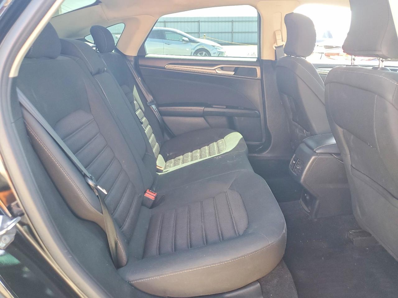 2017 Ford Fusion Se - zdjęcie 10