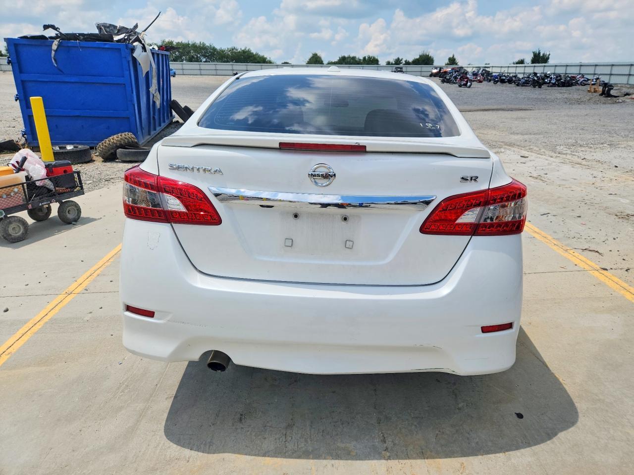 2013 Nissan Sentra S - zdjęcie 6