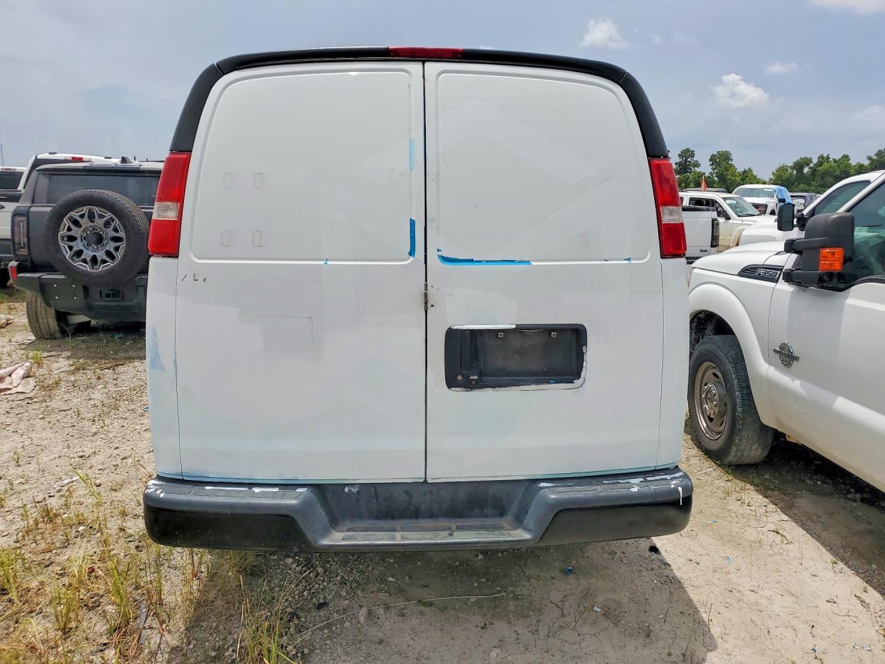 2019 Chevrolet Express G3500 - zdjęcie 6