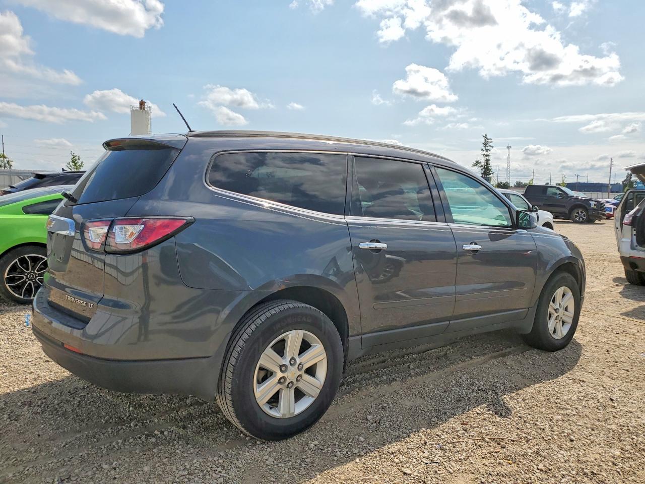 2013 Chevrolet Traverse Lt - zdjęcie 3