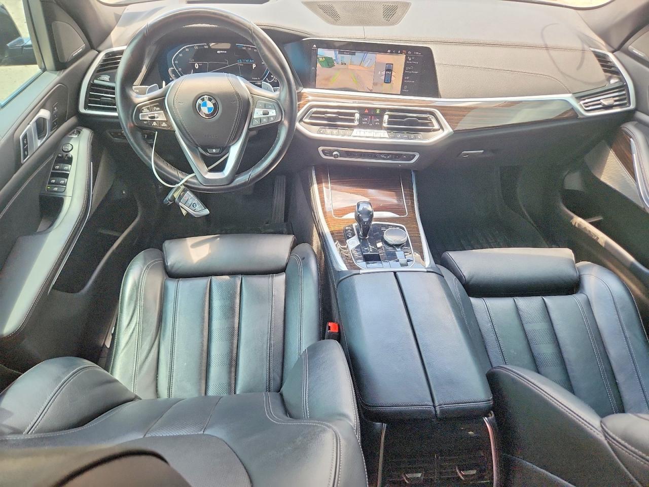 2021 BMW X5 xDrive45E - zdjęcie 8