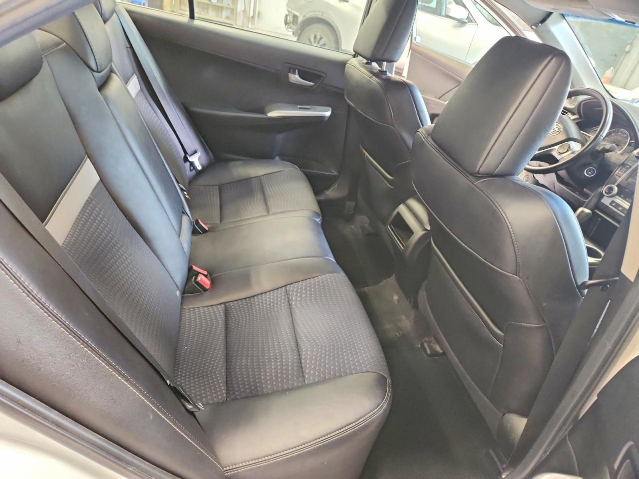 2013 Toyota Camry Se - zdjęcie 10