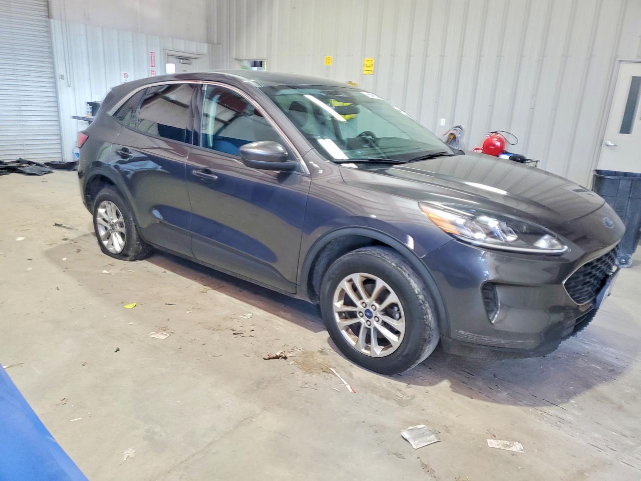 2020 Ford Escape Se - zdjęcie 4