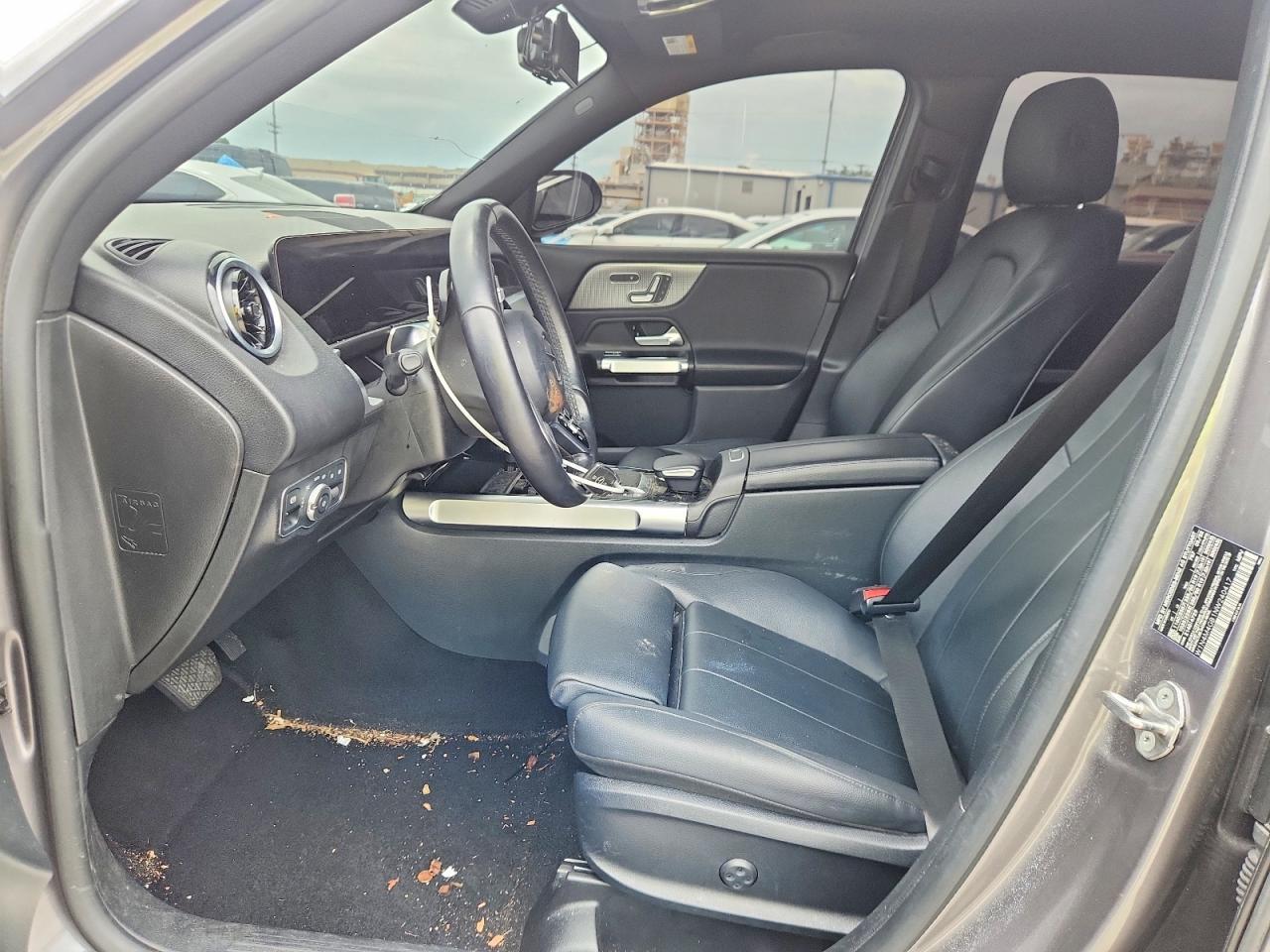 2022 Mercedes-Benz Glb 250 - zdjęcie 7