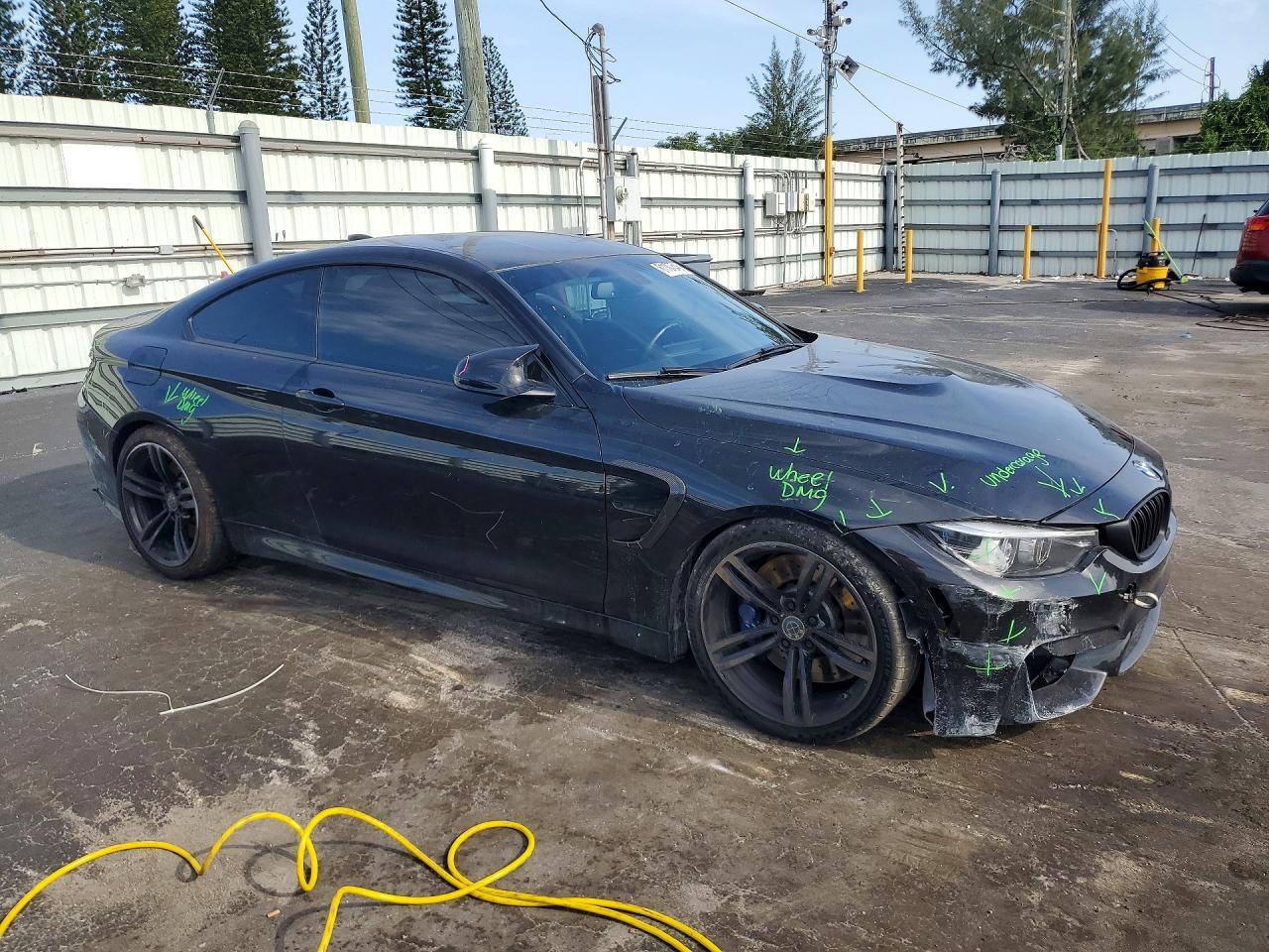 2018 BMW M4 - zdjęcie 4