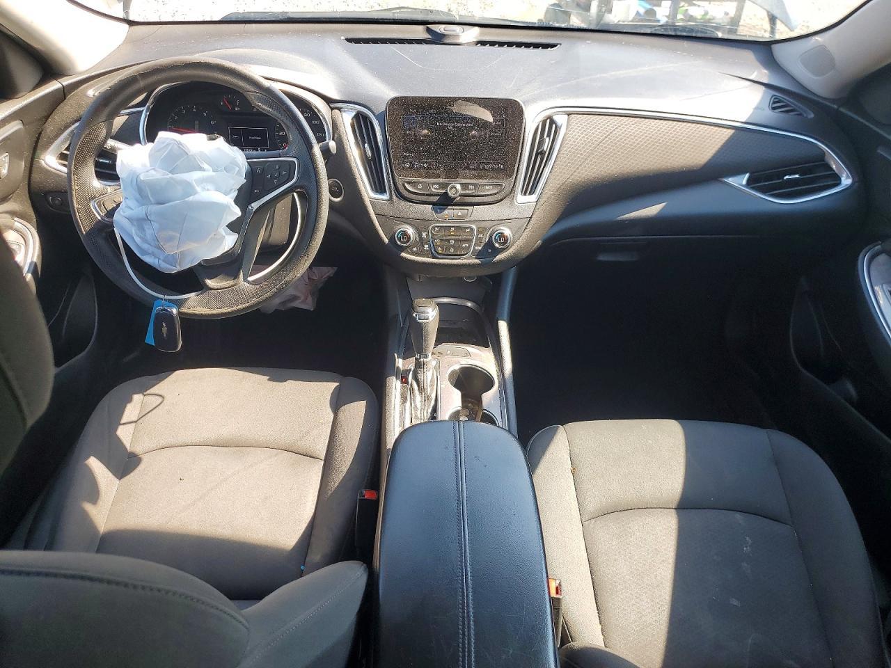 2020 Chevrolet Malibu - zdjęcie 8