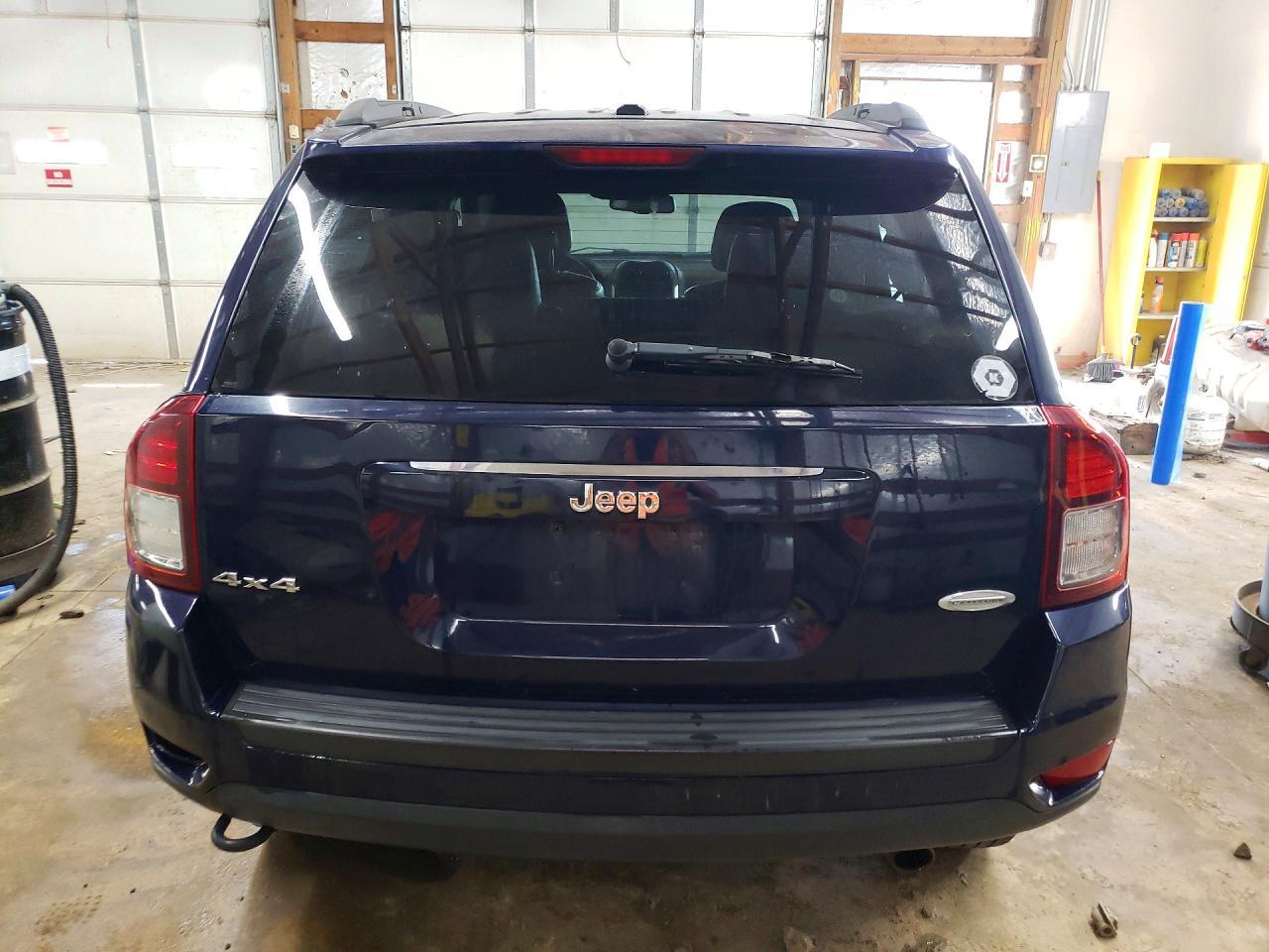 2014 Jeep Compass Latitude - zdjęcie 6