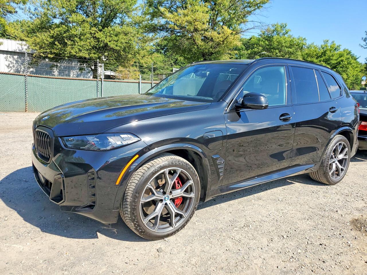 2024 BMW X5 xDrive50E - zdjęcie główne
