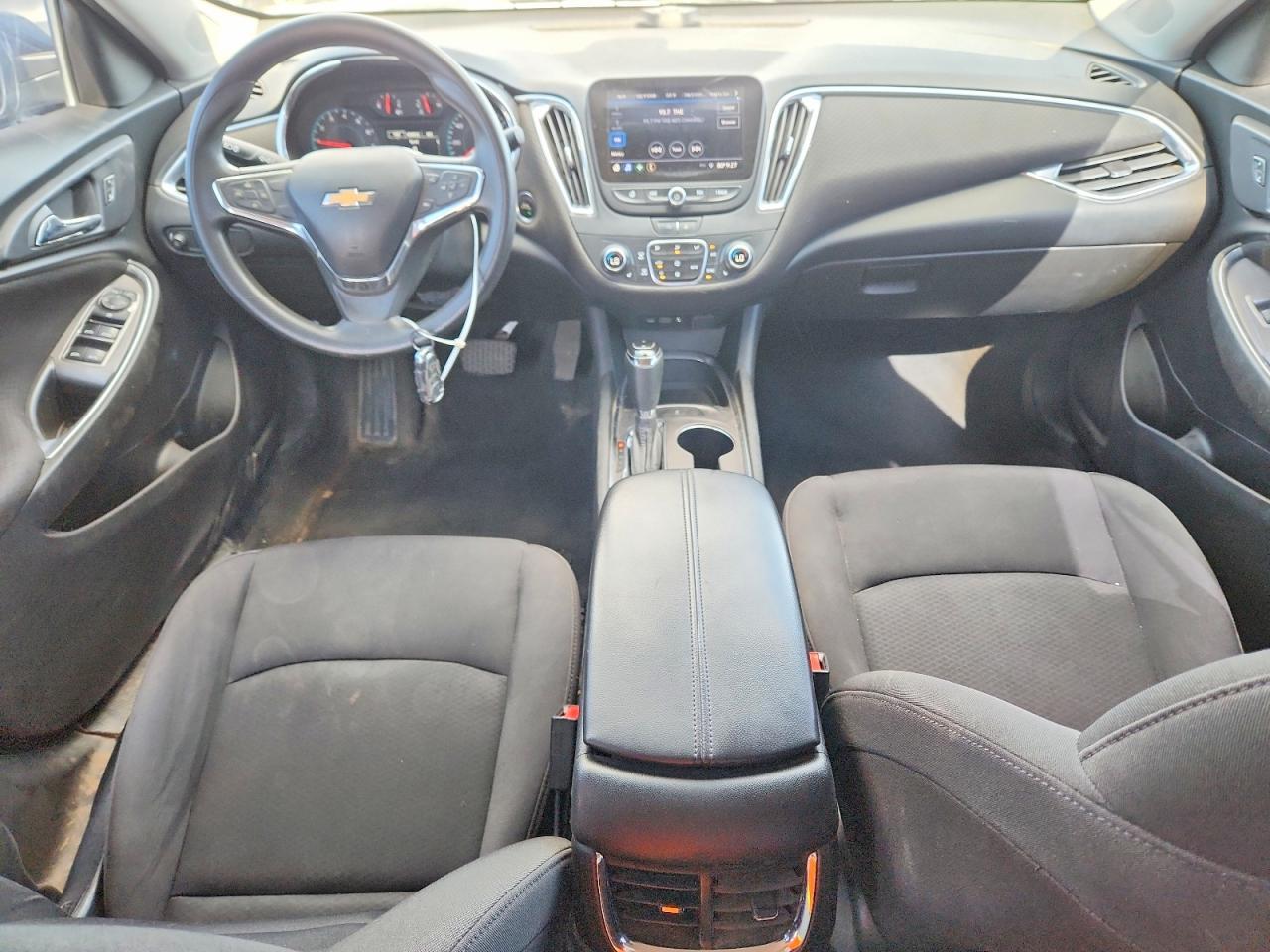2020 Chevrolet Malibu Lt - zdjęcie 8