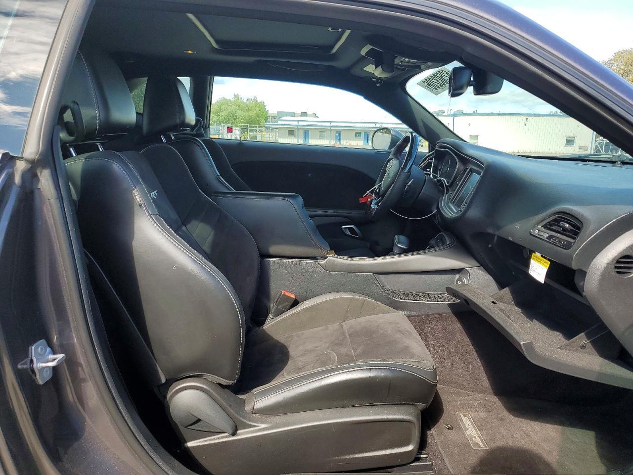2016 Dodge Challenger Srt 392 - zdjęcie 10