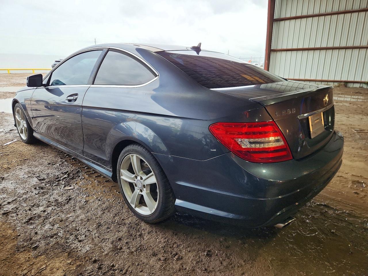 2013 Mercedes-Benz C 250 - zdjęcie 2