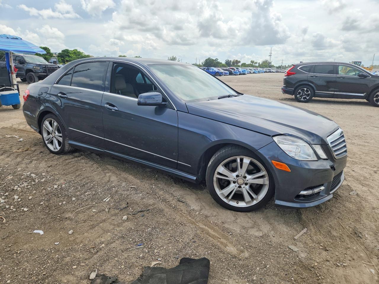 2013 Mercedes-Benz E 350 - zdjęcie 4