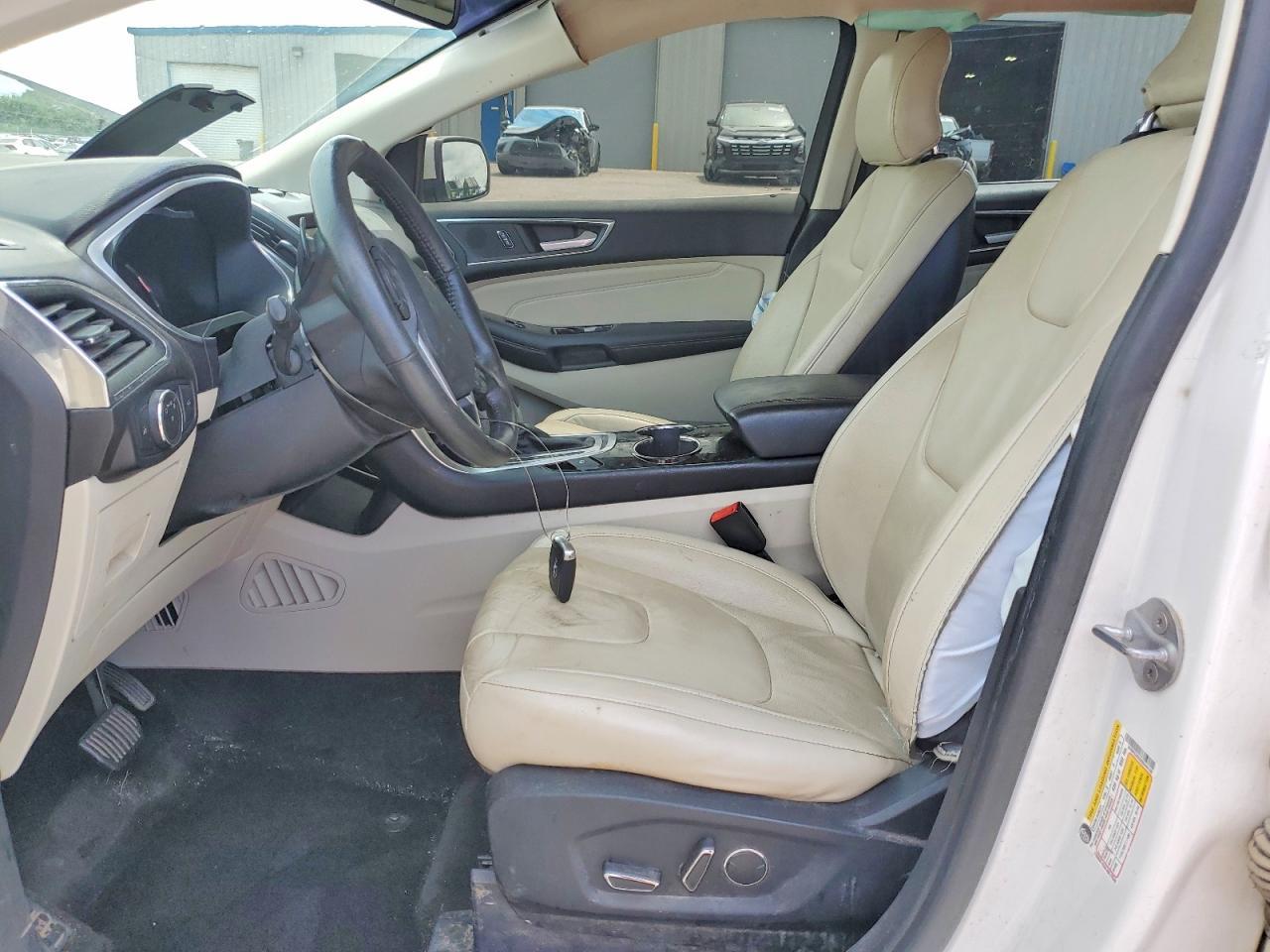 2017 Ford Edge Titanium - zdjęcie 7