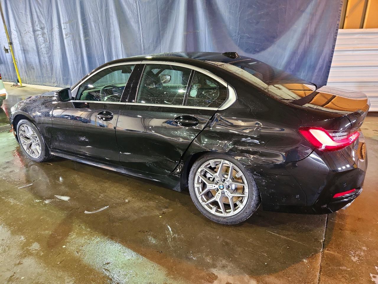 2026 BMW Seria 3 330i - zdjęcie 2