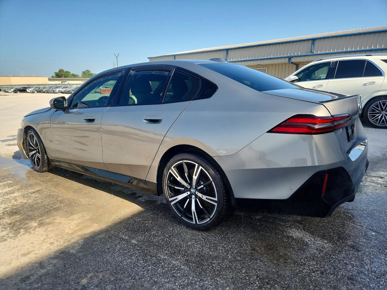 2026 BMW 530 I - zdjęcie 2
