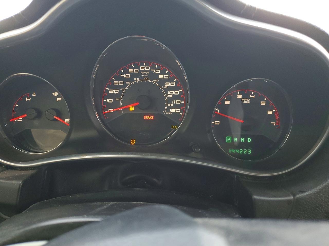 2014 Dodge Avenger Se - zdjęcie 9