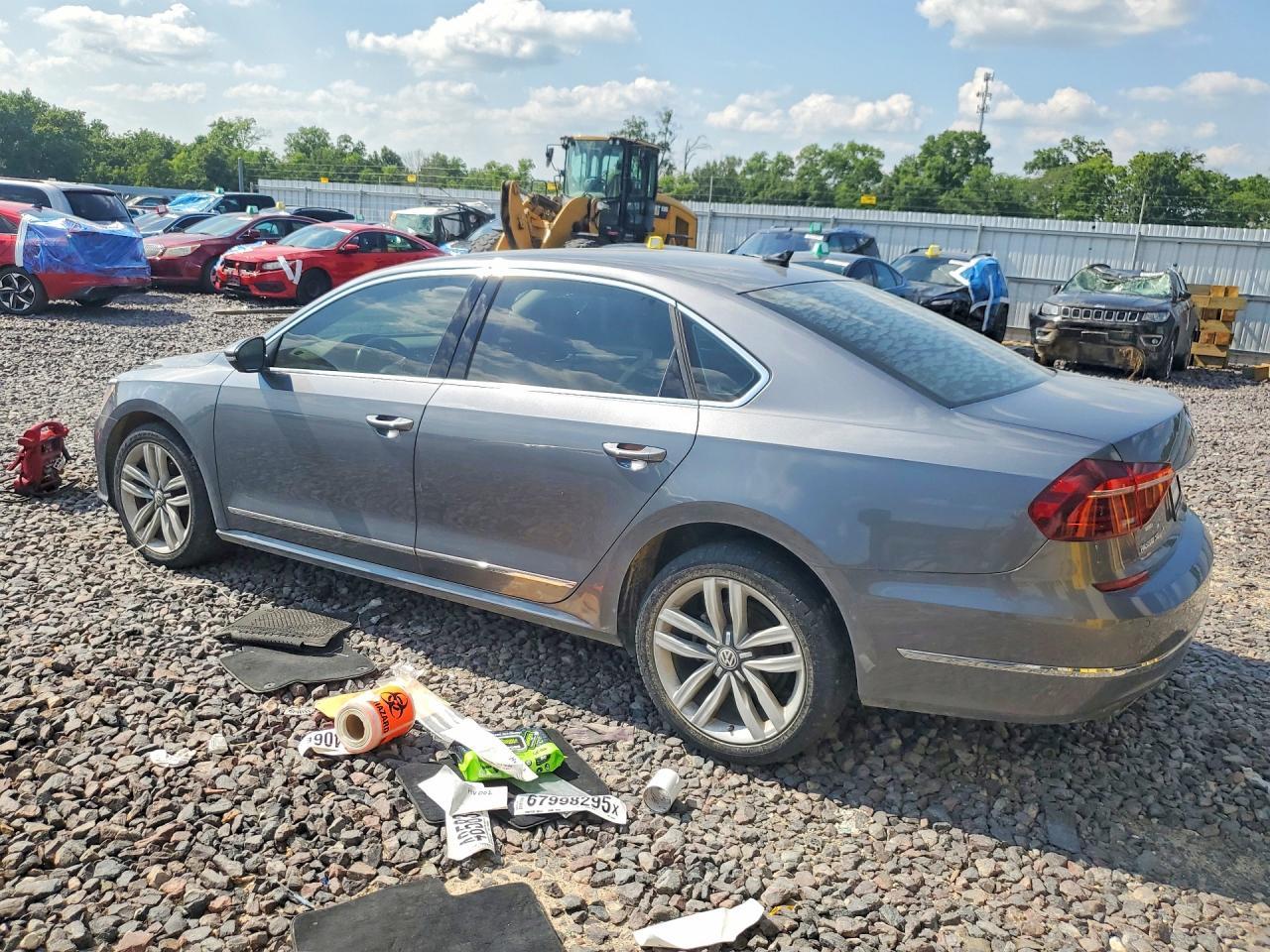 2017 Volkswagen Passat Se - zdjęcie 2