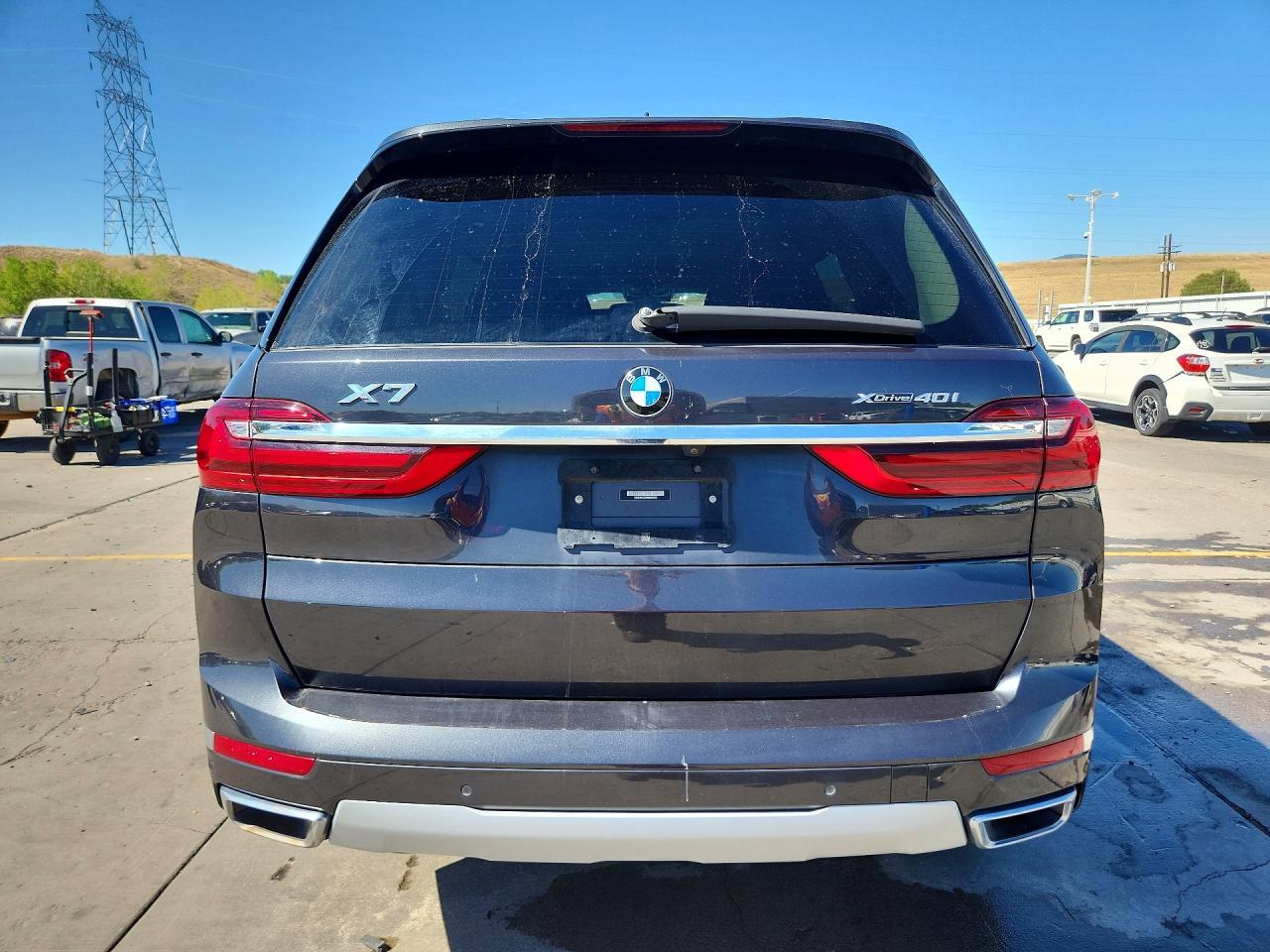 2022 BMW X7 xDrive40I - zdjęcie 6