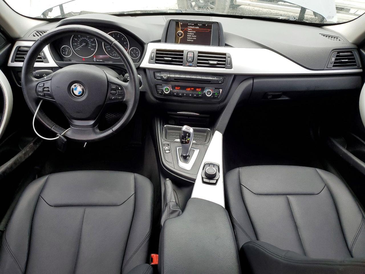 2013 BMW 328 I - zdjęcie 8