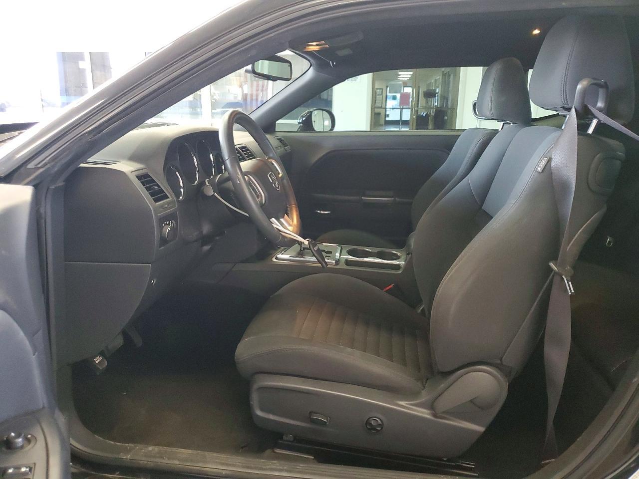 2014 Dodge Challenger Sxt - zdjęcie 7
