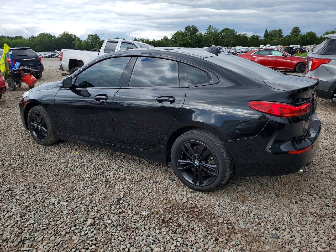 2022 BMW Seria 2 228i - zdjęcie 2