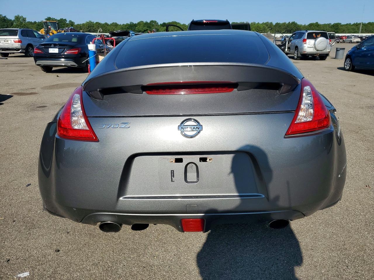 2014 Nissan 370Z Base - zdjęcie 6