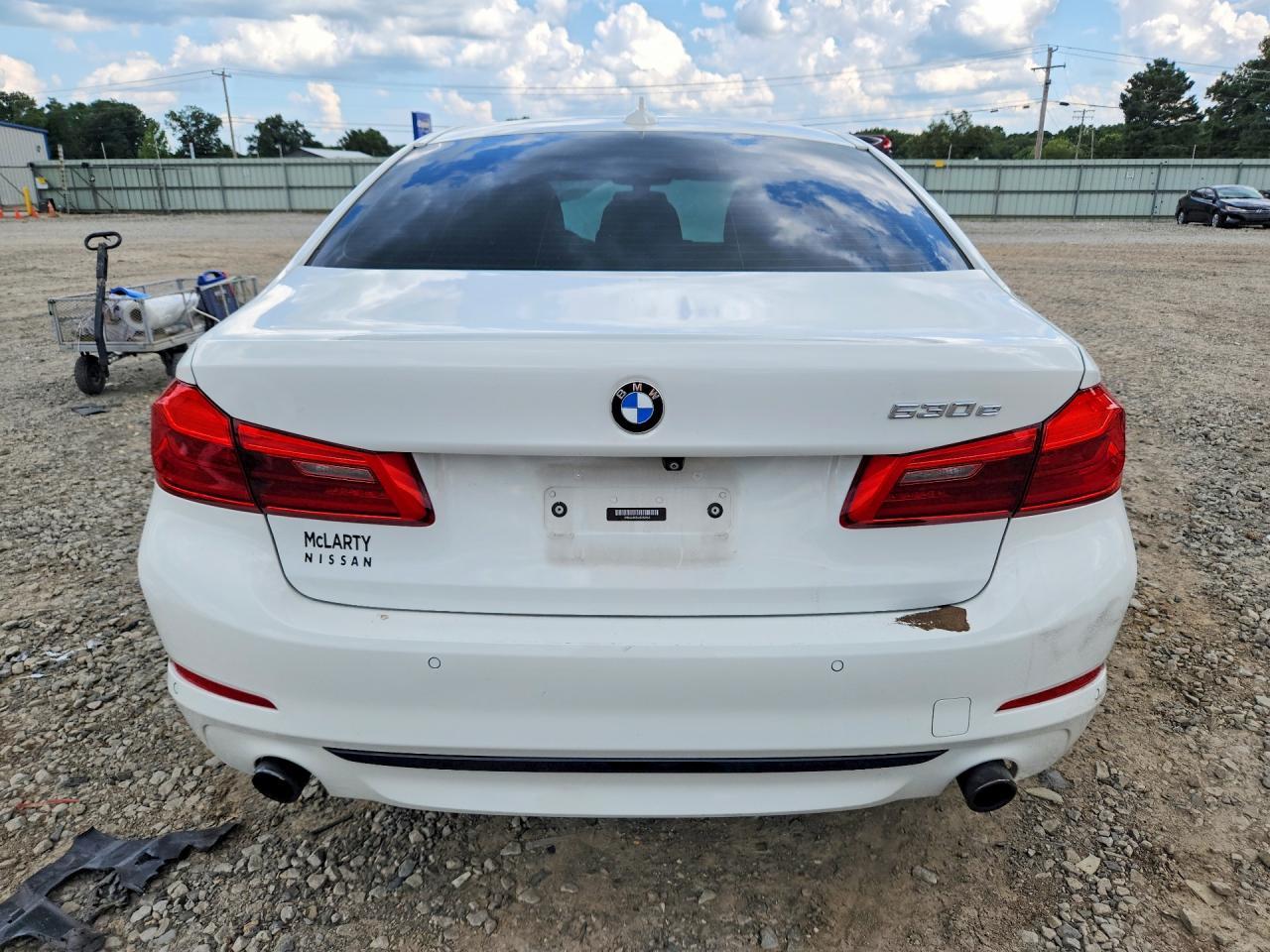 2018 BMW 530E - zdjęcie 6