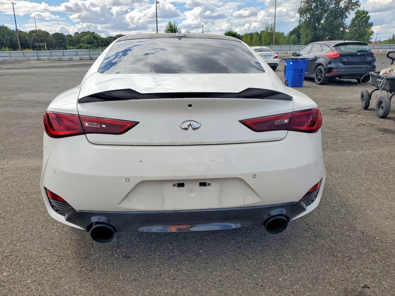 2017 Infiniti Q60 3.0T Sport - zdjęcie 6