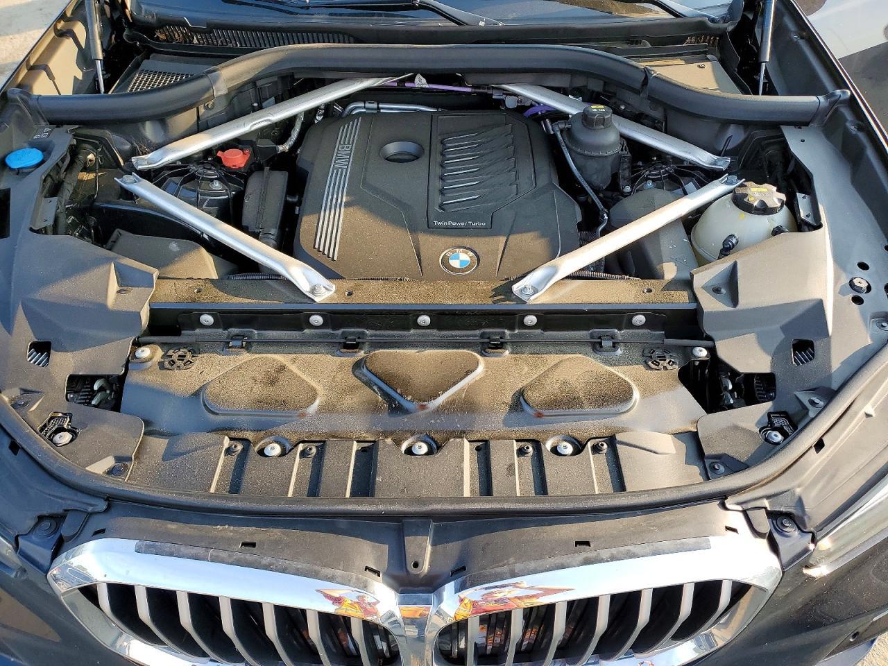 2022 BMW X5 xDrive40I - zdjęcie 12