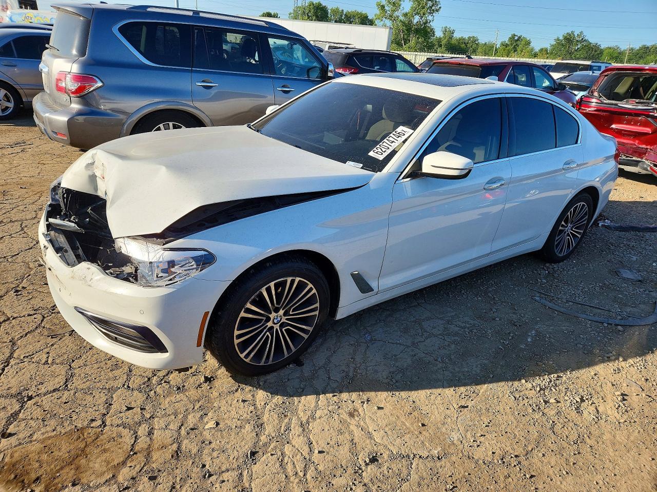 2018 BMW Seria 5 530i - zdjęcie główne