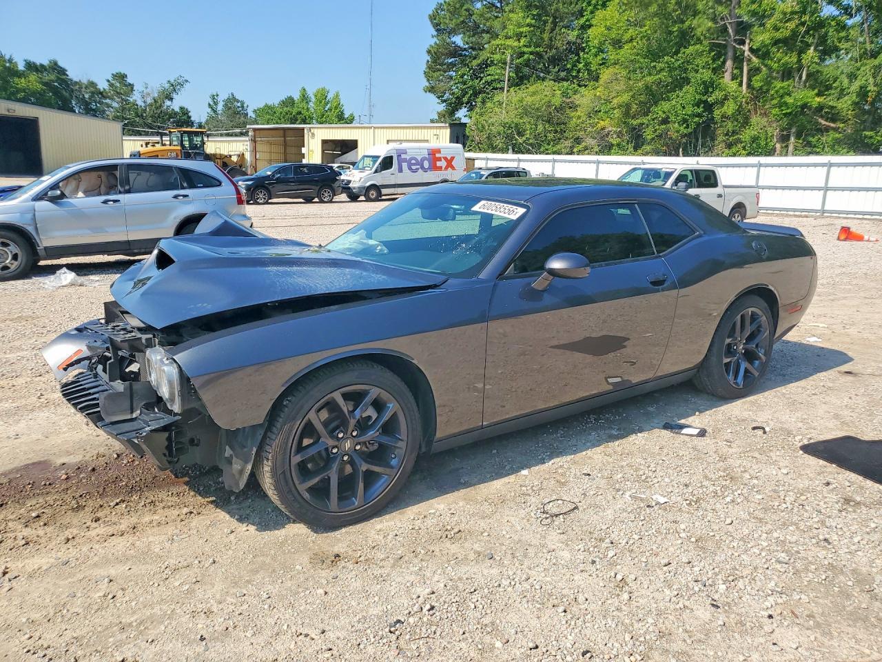 2022 Dodge Challenger R/T - zdjęcie główne