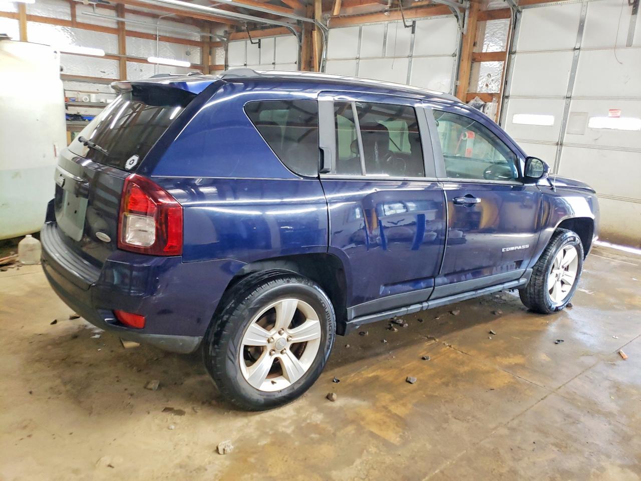 2014 Jeep Compass Latitude - zdjęcie 3