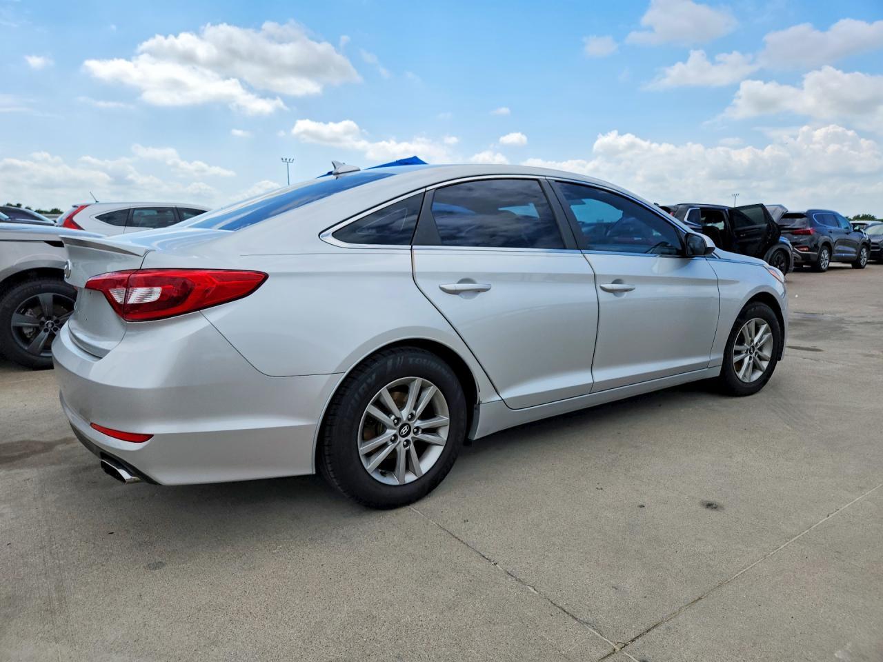 2017 Hyundai Sonata Se - zdjęcie 3