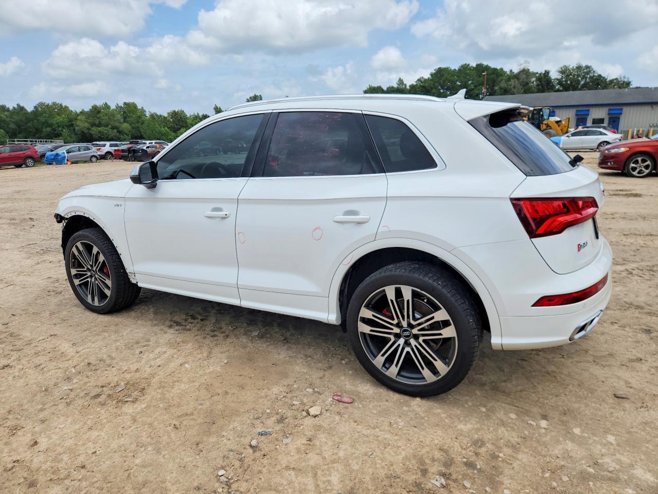 2019 Audi Sq5 Premium Plus - zdjęcie 2