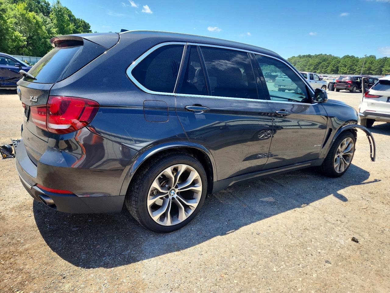 2017 BMW X5 xDrive35I - zdjęcie 3