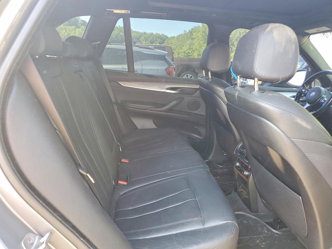 2015 BMW X5 xDrive35I - zdjęcie 11