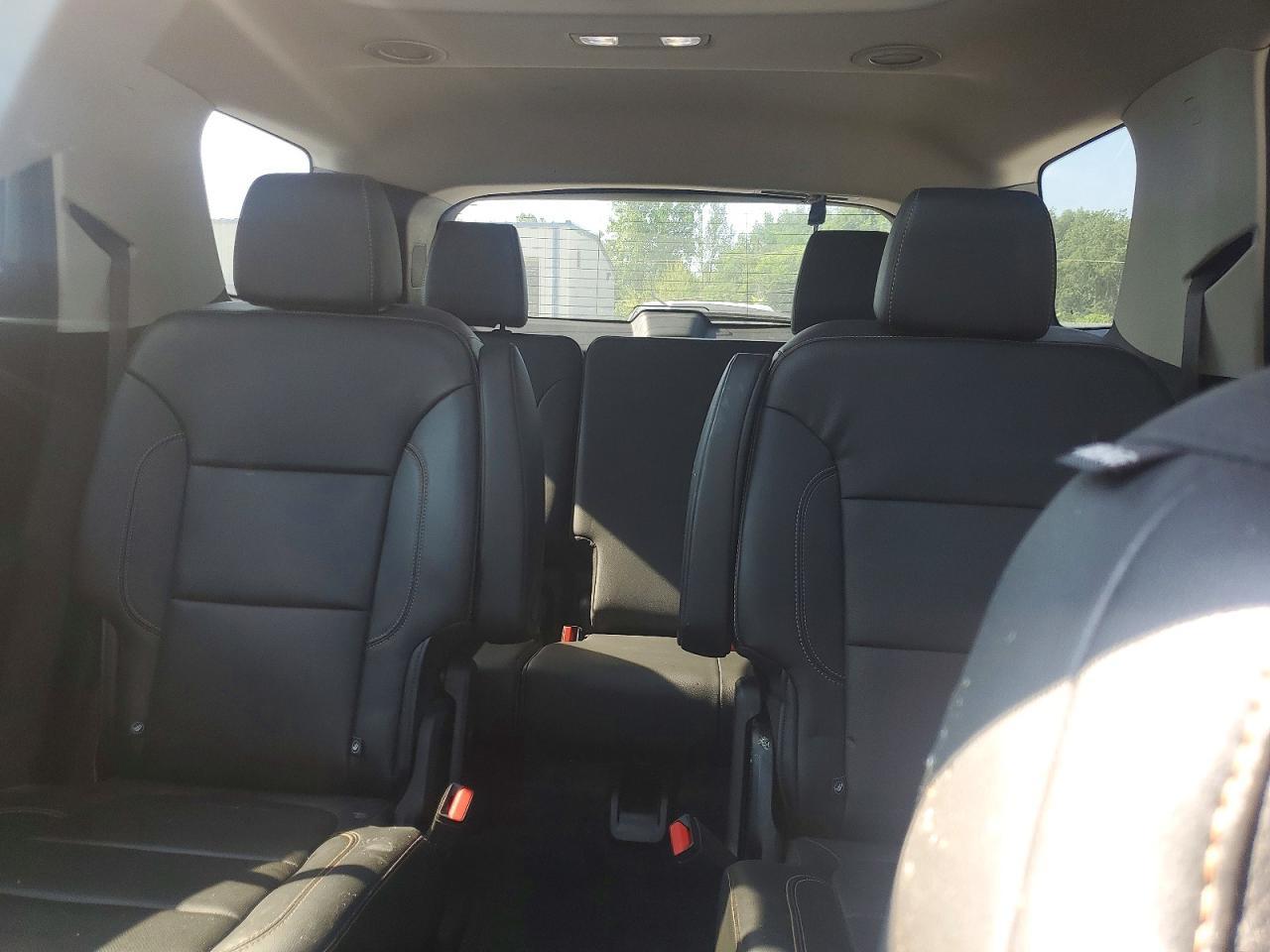 2019 Chevrolet Traverse Premier - zdjęcie 10