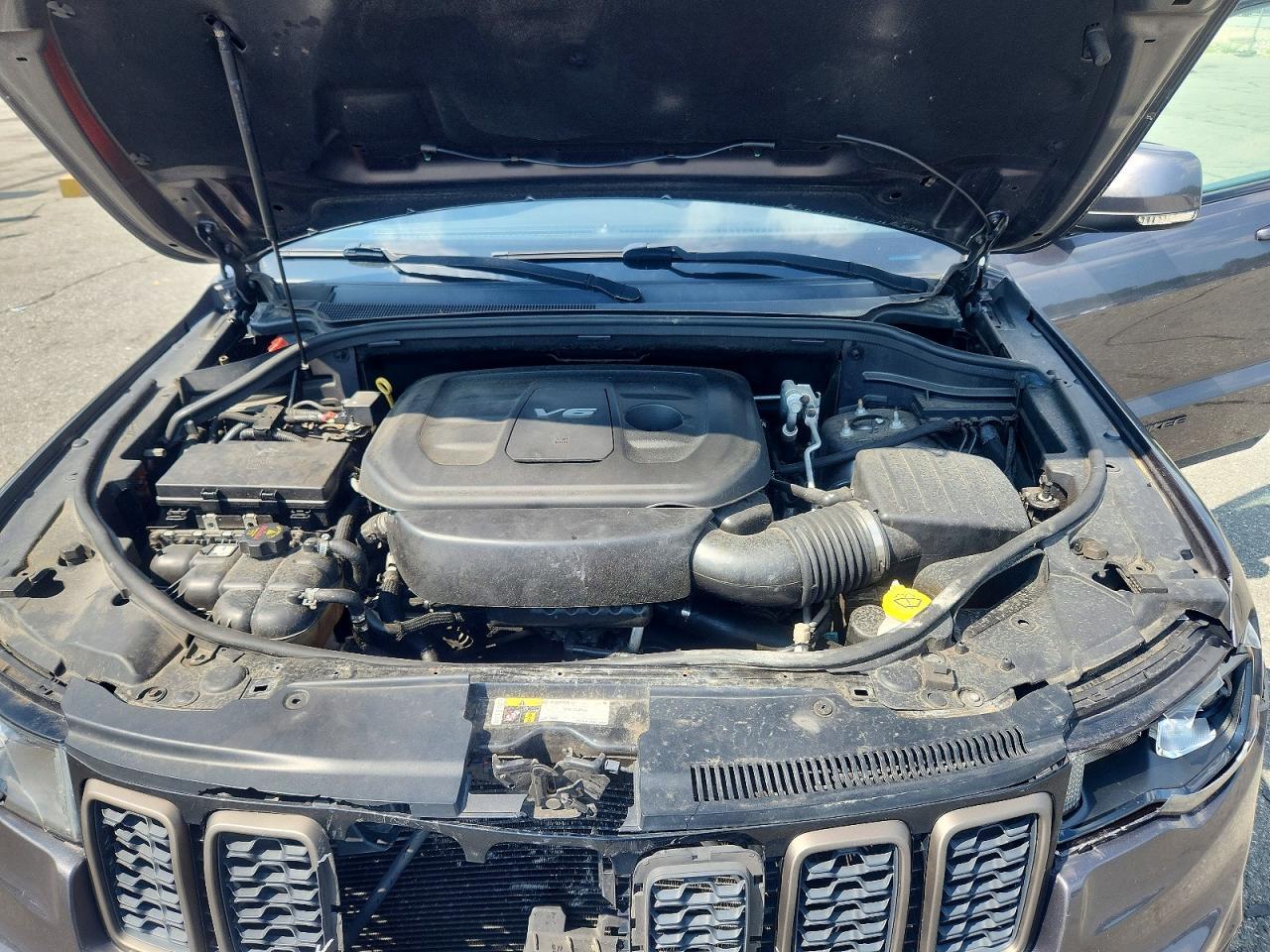 2016 Jeep Grand Cherokee Limited - zdjęcie 11